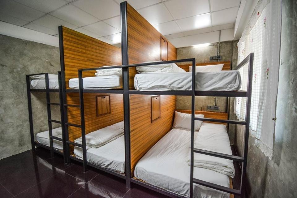 Baan Lung Poshtel Vandrerhjem Chiang Mai Eksteriør bilde