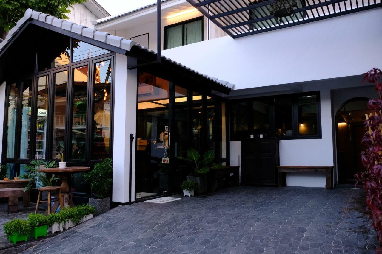 Baan Lung Poshtel Vandrerhjem Chiang Mai Eksteriør bilde