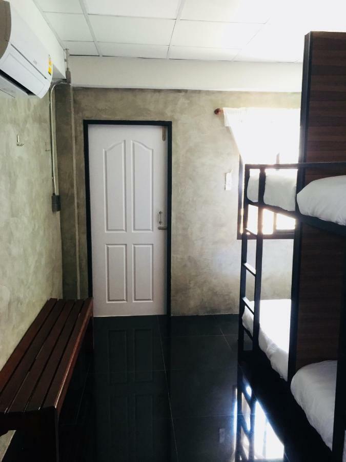 Baan Lung Poshtel Vandrerhjem Chiang Mai Eksteriør bilde