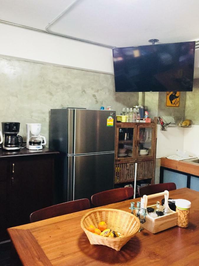 Baan Lung Poshtel Vandrerhjem Chiang Mai Eksteriør bilde